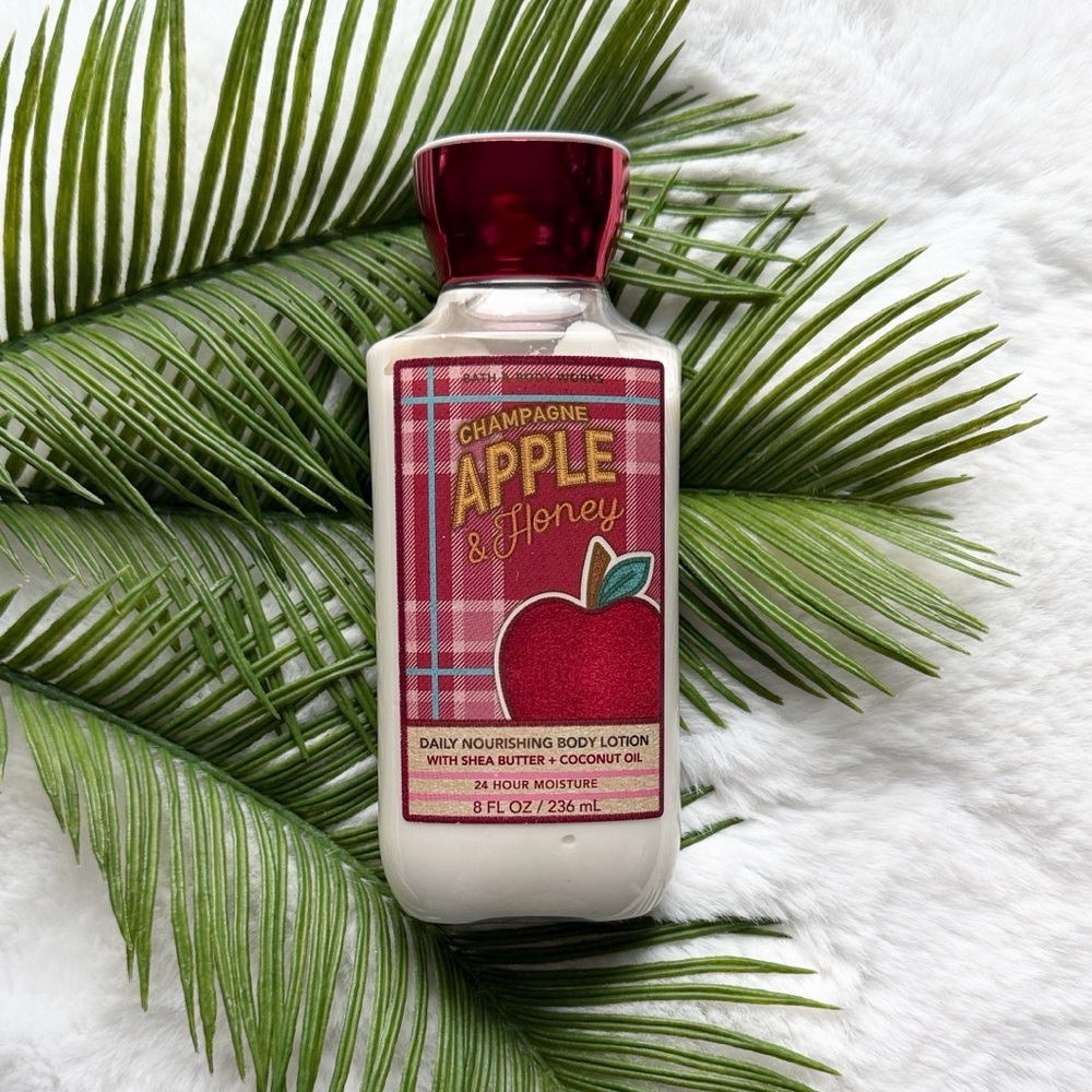 Bath & Body Works Champagne Apple & Honey Body Lotion - Red